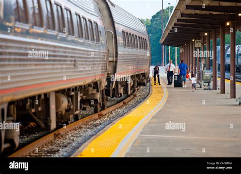 amtrak savannah ga to charleston sc|transportation between charleston and savannah.